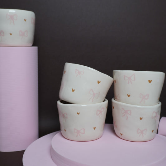 Fiyonklu ve Kalpli kupa